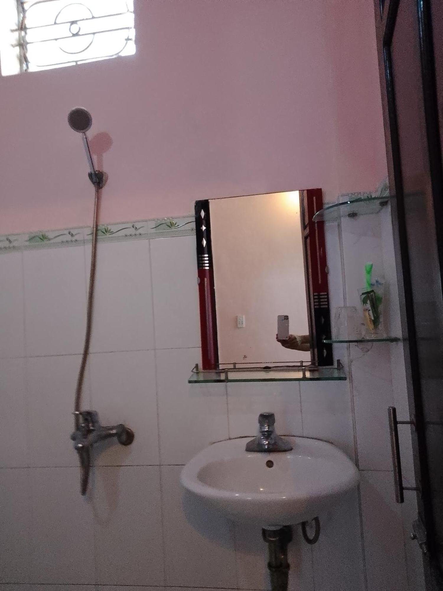 Nha Nghi Hang Nga Dong Hoi Zewnętrze zdjęcie